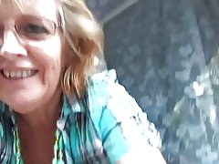 Deux hommes et une chaude mature